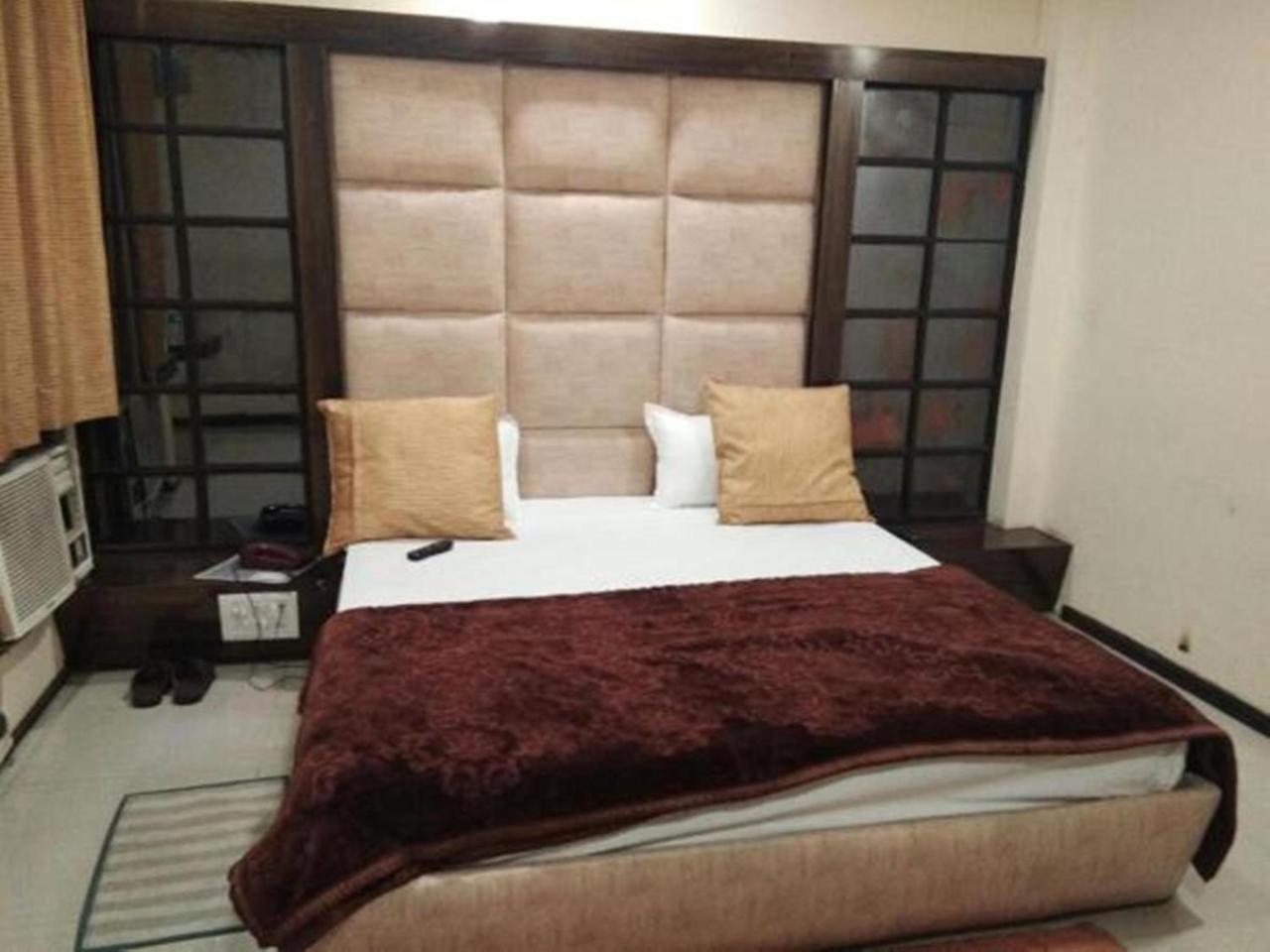 Hotel Shivalik Goldbhopal Zewnętrze zdjęcie